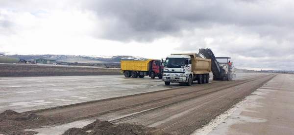 Erzurum Havalimanı – CAT II Pist Uygunluğu, PAT Sahaları Onarım-Tadilat ve İlave Apron İnşaatı