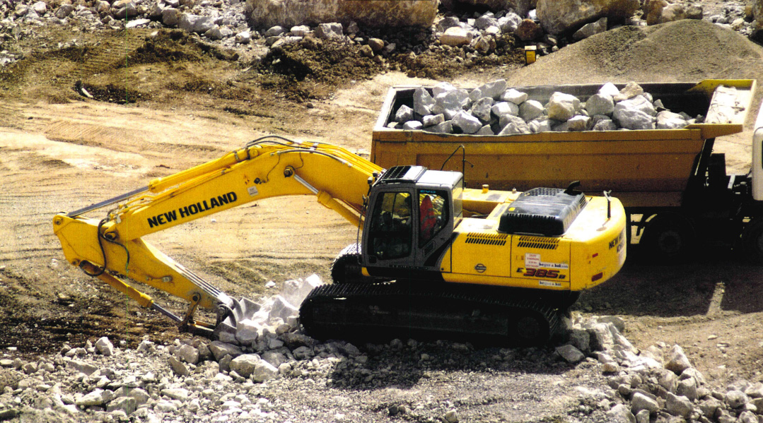 Karabük Kavşağı Bağlantı Yolu ve Muhtelif Kesimler: Toprak İşleri, Sanat Yapıları ve Üstyapı İşleri 